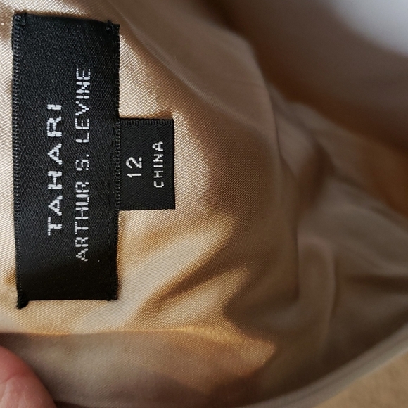 NEW Tahari Arthur S. Levine McNally Dress Gilded Coast Fit & Flare Designer Chic - Picture 9 of 12